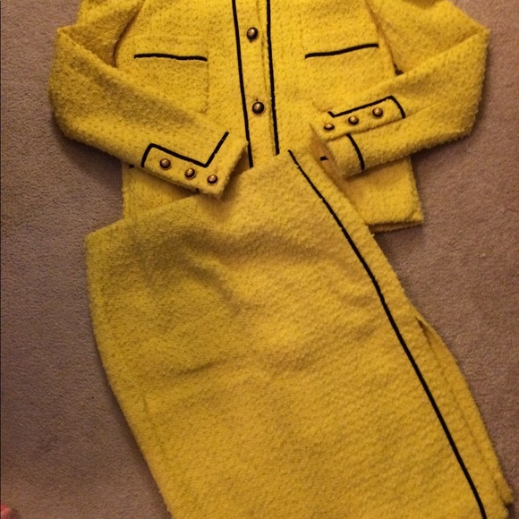 CHANEL Other - Vintage Chanel Suit